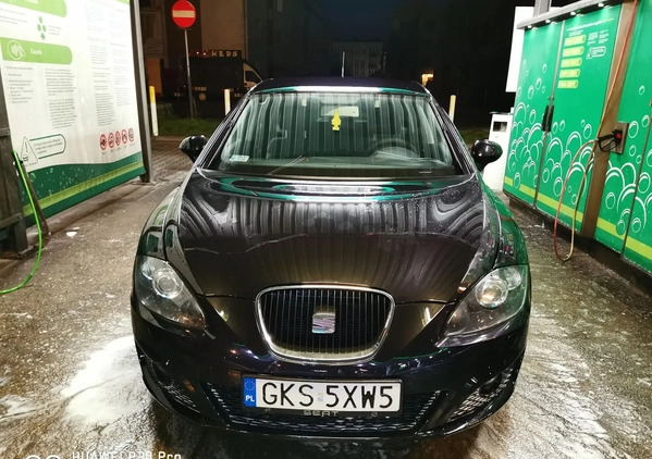 Seat Leon cena 28600 przebieg: 168000, rok produkcji 2010 z Włocławek małe 67